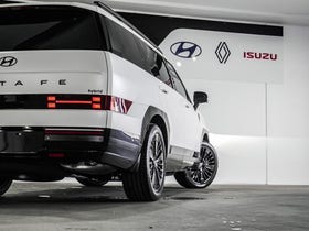 2026 Hyundai Santa Fe | CALLIGRAPHY 1.6T HEV 7 SEATER | 32826 | 7