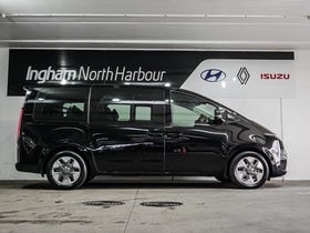 2023 Hyundai Staria | LIMITED 2.2DT/AWD | 32831 | 2