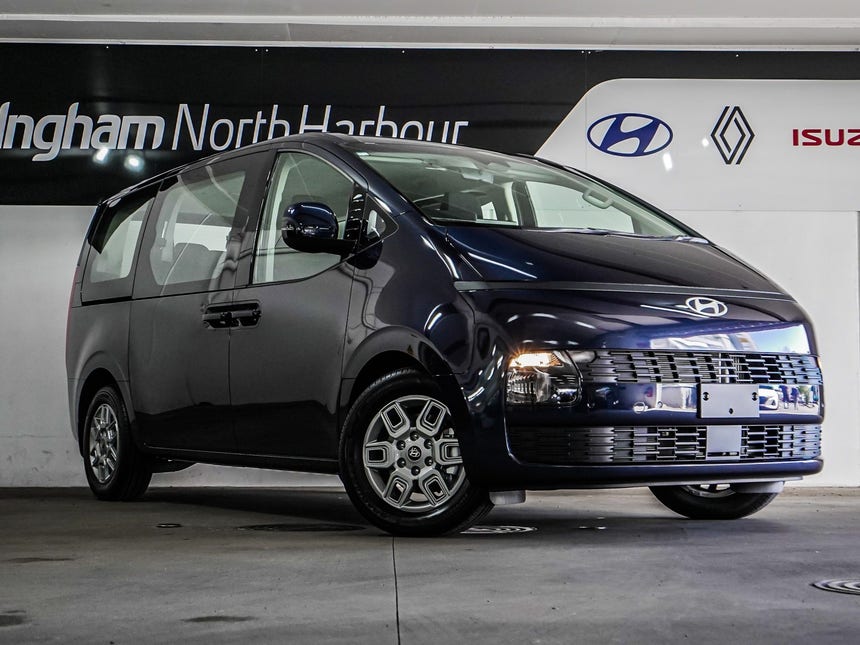 2026 Hyundai Staria | ACTIVE 2.2DT/8AT | 33048 | 1