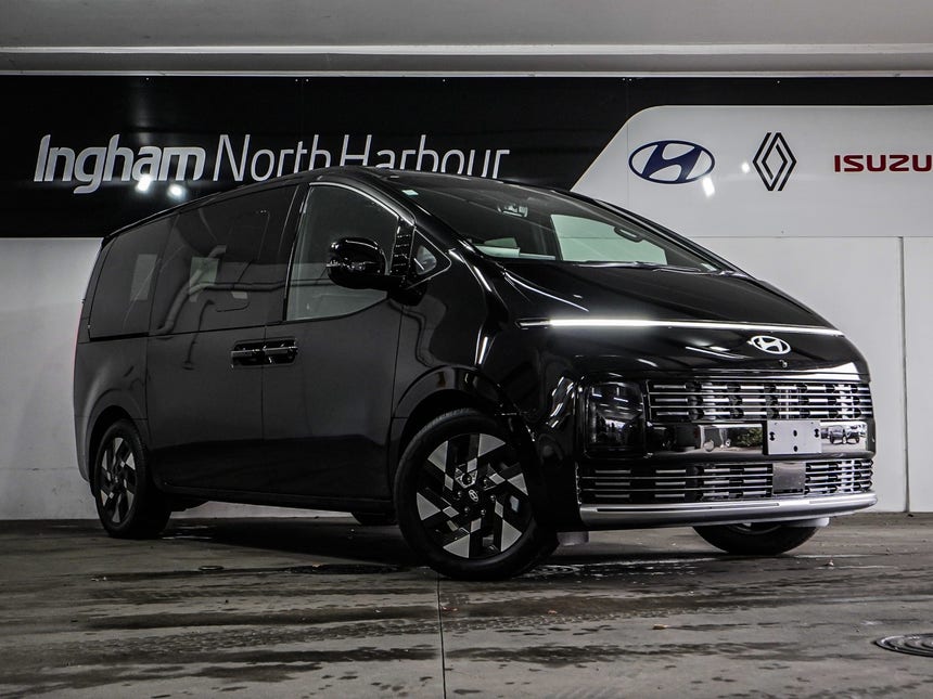 2026 Hyundai Staria | LOUNGE HYBRID 1.6PHT 7 SEATS | 33263 | 1