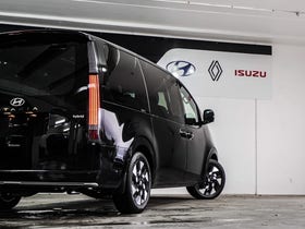 2026 Hyundai Staria | LOUNGE HYBRID 1.6PHT 7 SEATS | 33263 | 7