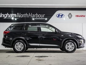 2016 Mitsubishi Outlander | LS 2.4P/4WD/CVT/SW/5 | 33383 | 2