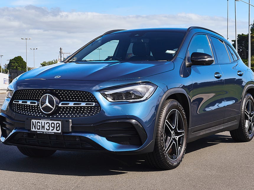 2021 Mercedes-Benz GLA 200 | 200 1.3P/7AT | 22937 | 1