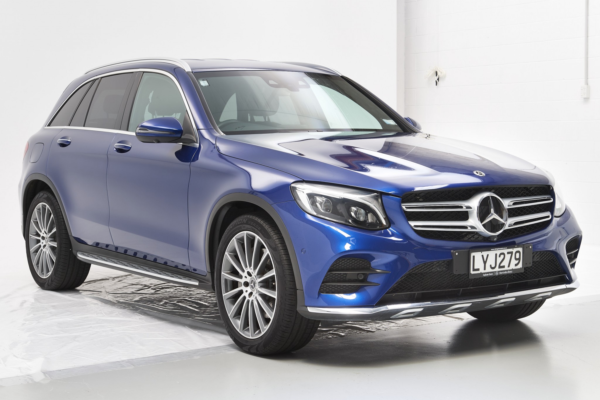 MercedesBenz GLC 250 2019 2.0P/4WD/9AT