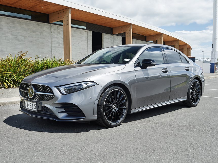 2019 Mercedes-Benz A 200 | A200 1.3P/7AT | 25020 | 1