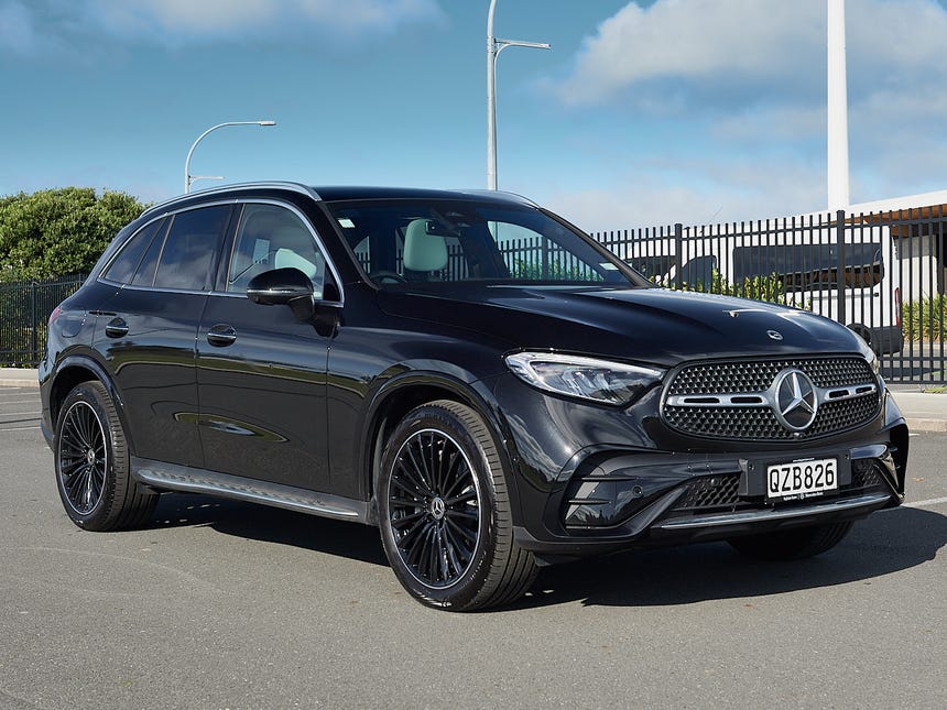 2024 Mercedes-Benz GLC 300 | 300 2.0PMH/4WD/9AT | 27524 | 1