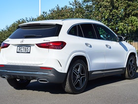 2025 Mercedes-Benz GLA 250 | 250 4MATIC 2.0P/4WD | 27734 | 7