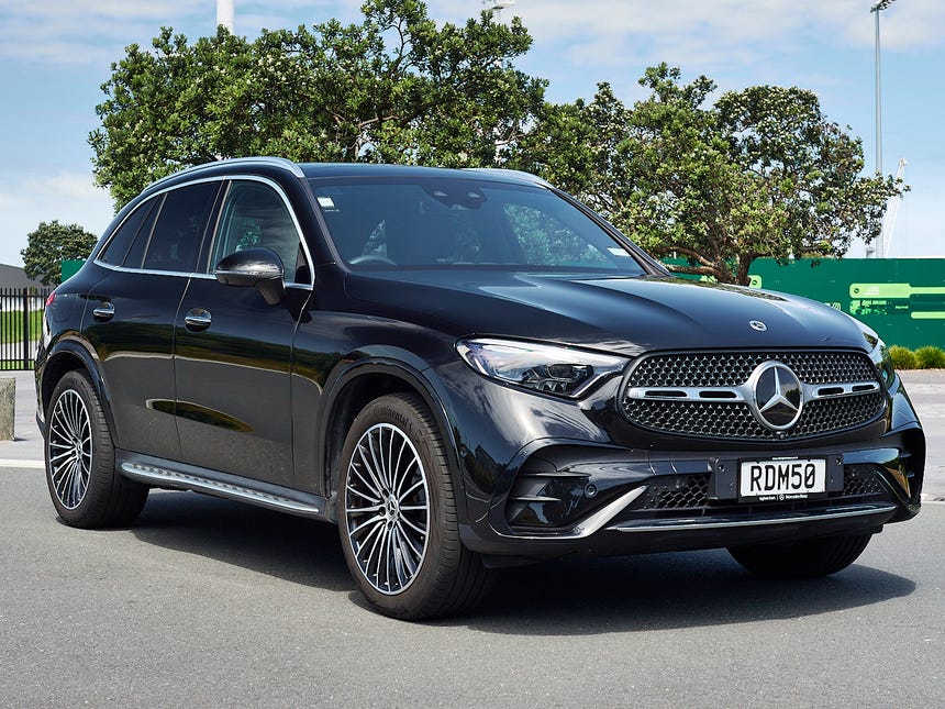 2025 Mercedes-Benz GLC 300 | 300 2.0PMH/4WD/9AT | 28873 | 1