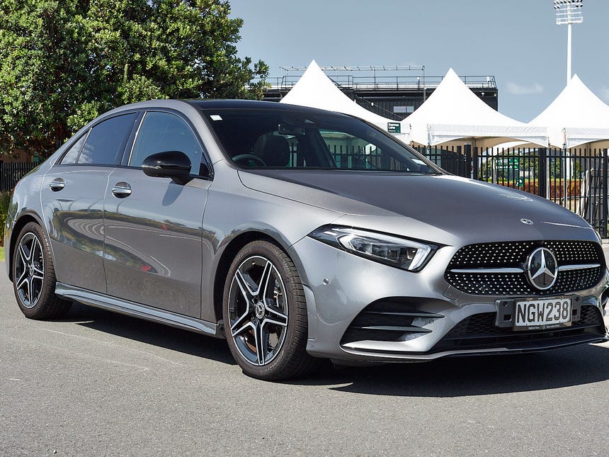 2021 Mercedes-Benz A 250 | A250 4M 2.0P/7AT | 28893 | 1