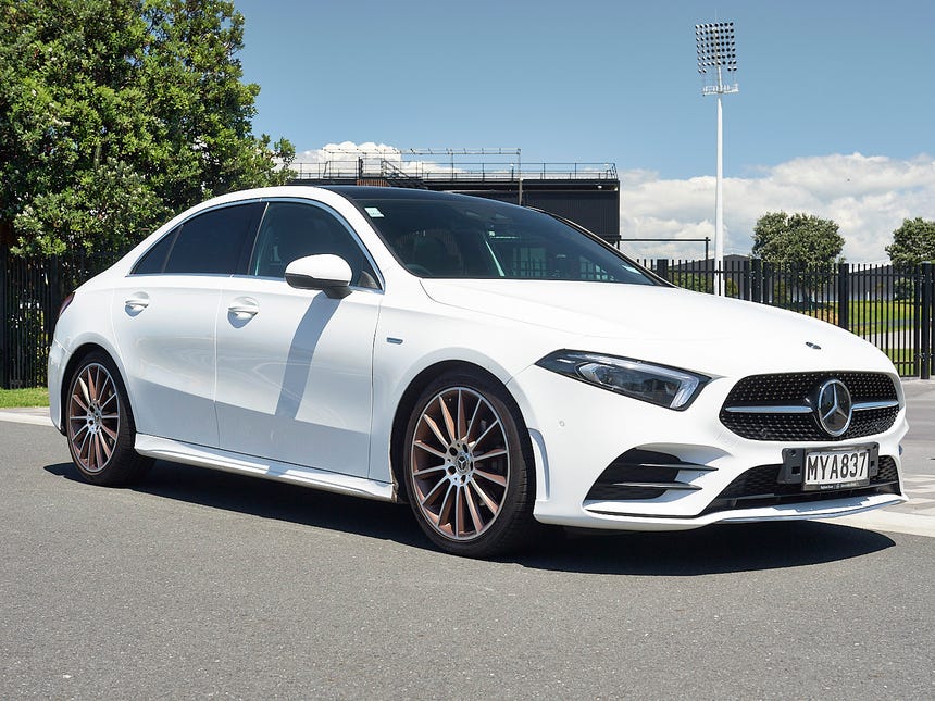 2020 Mercedes-Benz A 200 | A200 1.3P/7AT | 29034 | 1