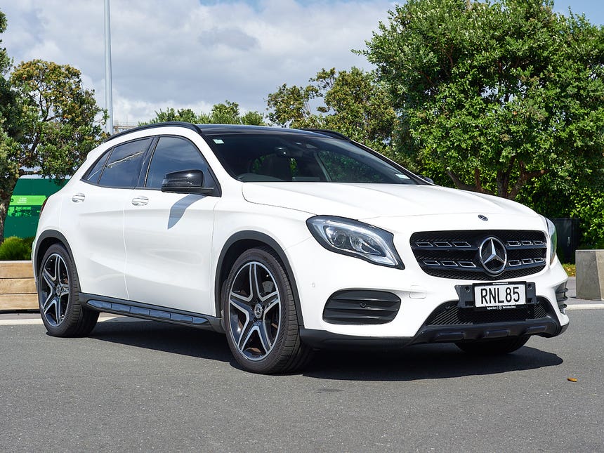 2018 Mercedes-Benz GLA 250 | 250 4MATIC 2.0P/4WD | 30111 | 1