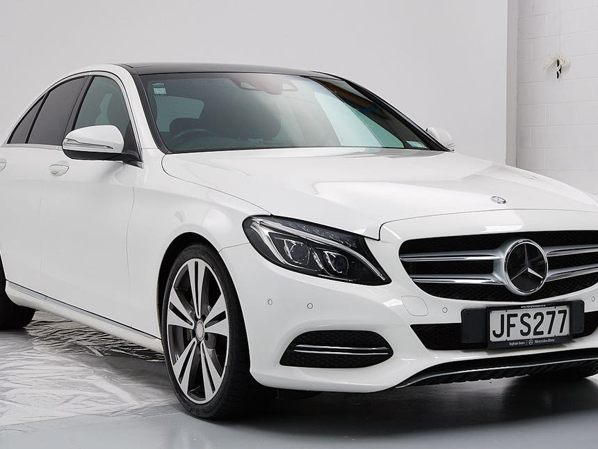 2015 Mercedes-Benz C 250 | 2.0P/7AT/SL/4D | 14945 | 1