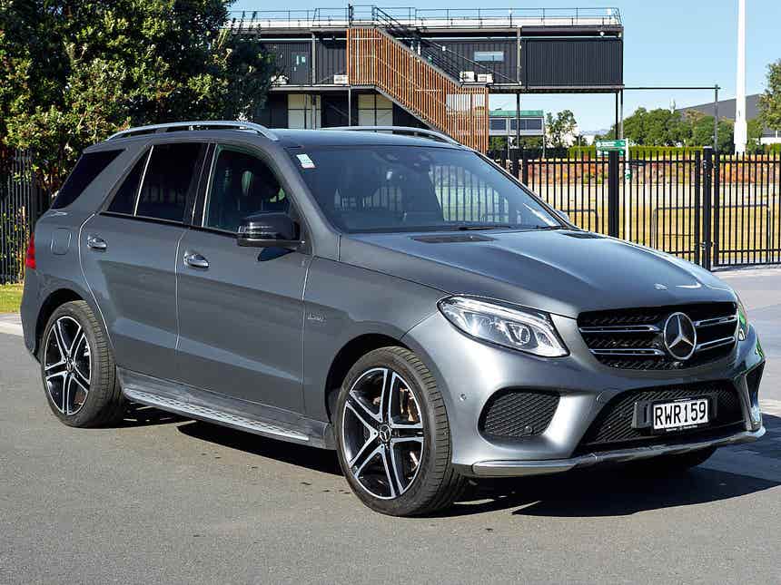 2017 Mercedes-Benz GLE 43 | 43 AMG 3.0P/4WD/9AT | 32525 | 1
