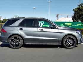 2017 Mercedes-Benz GLE 43 | 43 AMG 3.0P/4WD/9AT | 32525 | 7