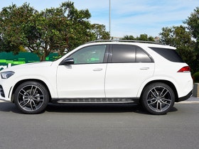 2022 Mercedes-Benz GLE 300 d | 300D 2.0DT/4WD/9AT | 32974 | 4