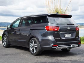 2019 Kia Carnival | PREMIUM 2.2D/8AT | 33186 | 6