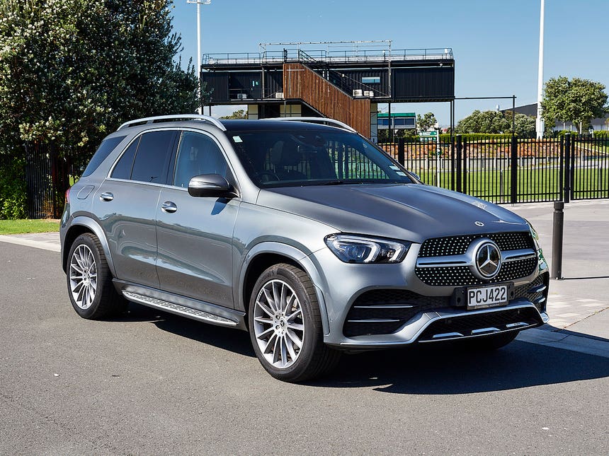 2022 Mercedes-Benz GLE | 400D 2.9DT/4WD/9AT | 33597 | 1