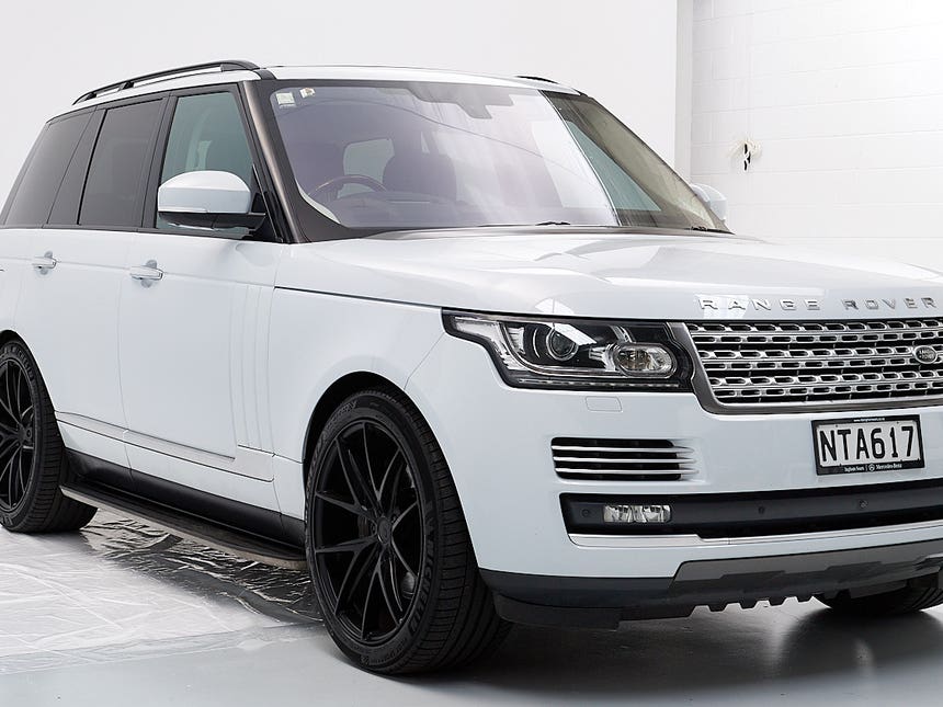 2015 Land Rover Range Rover | V8 SUPERCHARGED VOGUE | 16649 | 1