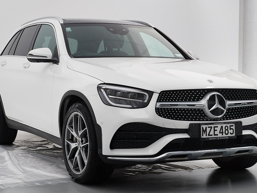 2020 Mercedes-Benz GLC 200 | 2.0P/9AT | 21090 | 1