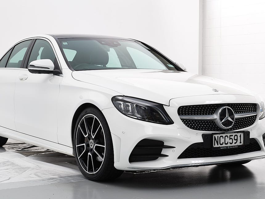 2020 Mercedes-Benz C 200 | C 200 2.0P/9AT | 21673 | 1