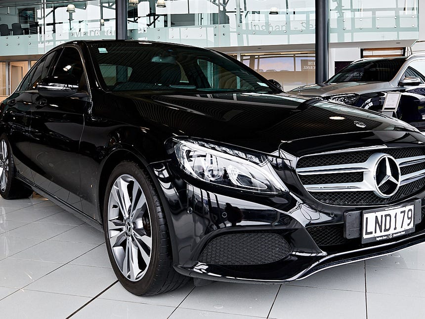 2018 Mercedes-Benz C 200 | C 200 2.0P/9AT | 22069 | 1