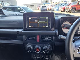 2024 Suzuki Jimny | SIERRA 1.5P/4WD/4AT | 27428 | 7