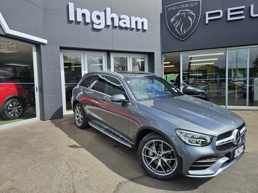 2022 Mercedes-Benz GLC 300 e | 300 E PHEV/4WD/9AT | 28485 | 1