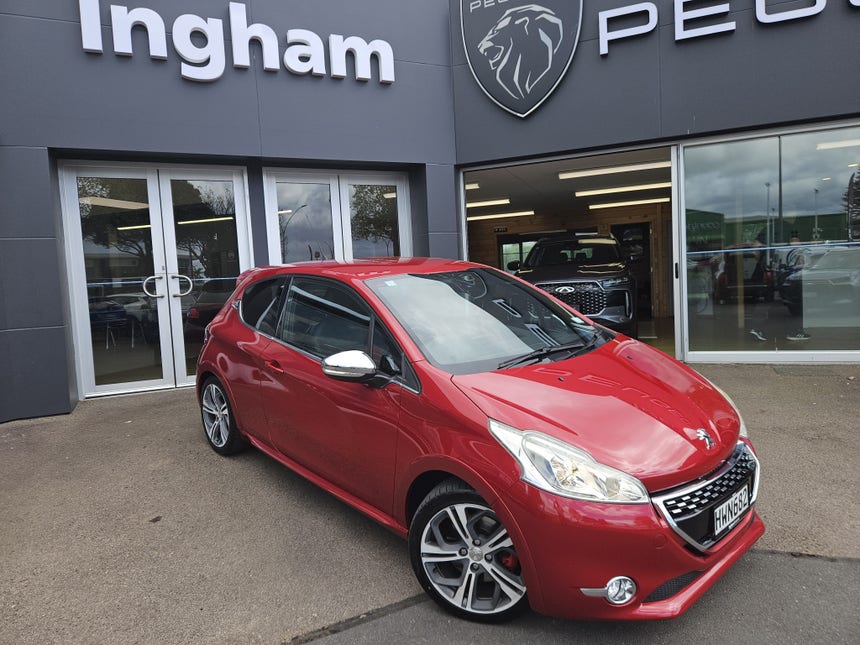 2014 Peugeot 208 | GTI 1.6 TURBO | 28890 | 1