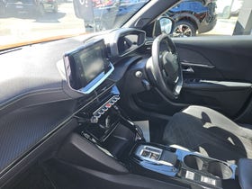 2022 Peugeot E-2008 | GT | 29030 | 3