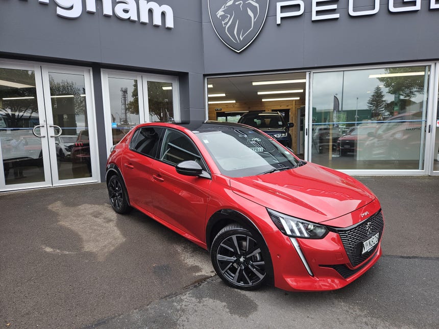 2021 Peugeot 208 | GT 1.2P/6AT | 29195 | 1