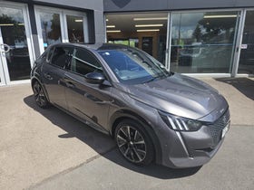 2022 Peugeot 208 | GT 1.2P/6AT | 30059 | 7