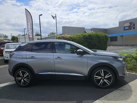 2023 Peugeot 3008 | GT 1.6PT/8AT | 30400 | 7
