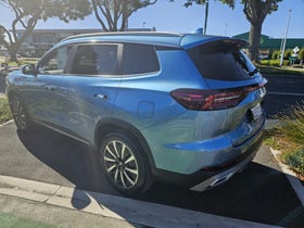 2025 Chery Tiggo 8 | ULTIMATE PHEV/HD CSH | 30401 | 7