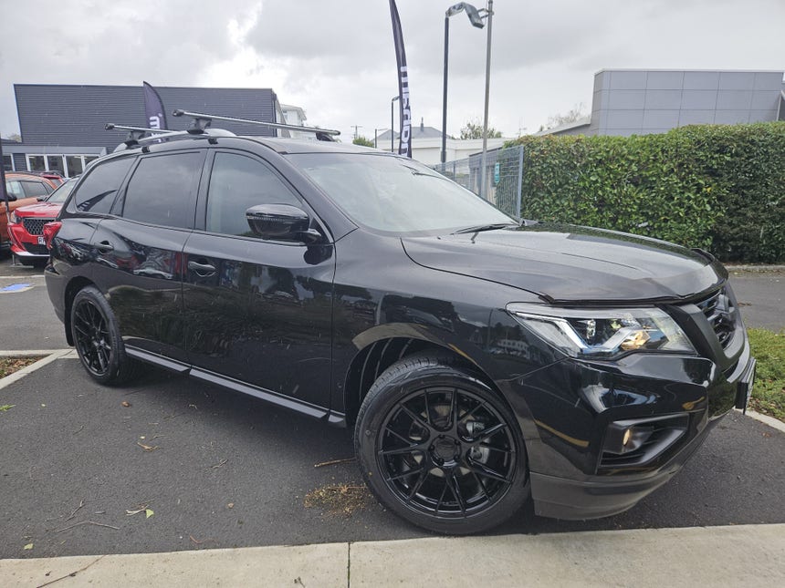 2020 Nissan Pathfinder | TI 3.5P/4WD/CVT | 31126 | 1