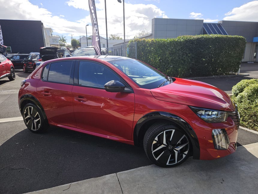 2025 Peugeot 208 | GT 1.2L HYBRID | 31192 | 1