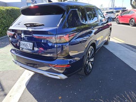 2025 Mitsubishi Outlander | XLS 2.5P/CVT | 31396 | 2
