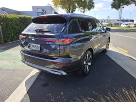 2025 Mitsubishi Outlander | VRX 2.5P/4WD/CVT | 31381 | 2