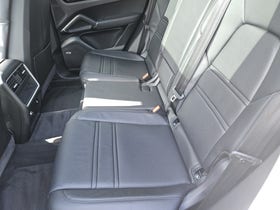 2020 Porsche Cayenne | S 2.9PT/4WD/8AT | 33423 | 4