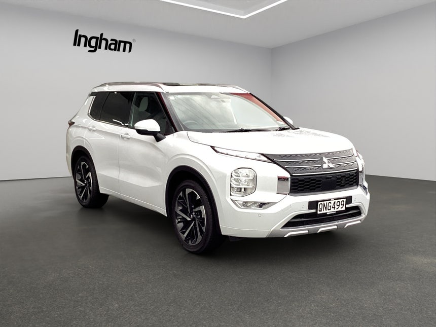 2024 Mitsubishi Outlander | VRX, 2.5L Petrol, 4WD, CVT, 7 Seat, SUV. | 27044 | 1