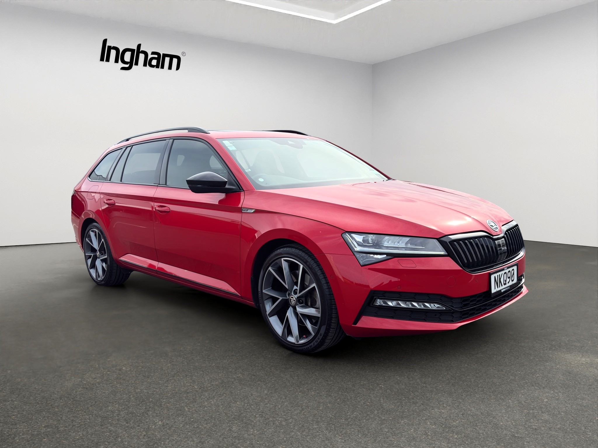 Skoda Superb 2021 SPORTLINE 2L Petrol 4x4 DSG Auto Wagon Skoda Superb 2021 SPORTLINE 2L Petrol 4x4 DSG Auto Wagon