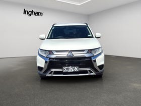 2021 Mitsubishi Outlander | LS, 2.4L Petrol, CVT, 7 Seat, SUV. | 28995 | 2