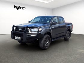 2022 Toyota Hilux | SR, 2.8L Diesel - Turbo, Auto,2WD,  Doublecab, Ute | 30216 | 3