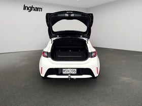 2020 Toyota Corolla | GX, 2L Petrol, 10 Stage CVT, Hatchback. | 30481 | 7