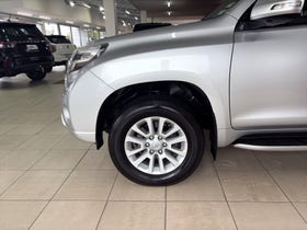 2014 Toyota Land Cruiser Prado | VX, Limited,  3L Turbo-Diesel, Auto, 7 Seat, SUV. | 31036 | 5