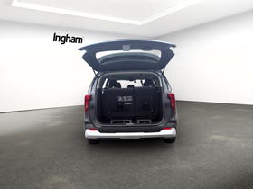 2024 Kia Carnival | EX, 2.2L Diesel-Turbo, 8 Seater, MPV. | 31200 | 7