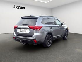 2019 Mitsubishi Outlander | Black Edition, 2.4L Petrol, FWD, CVT, 7 Seat, SUV. | 31499 | 2