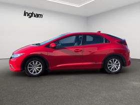 2014 Honda Civic | S, 1.8L Petrol, 5 Speed Automatic, Hatchback. | 31674 | 4