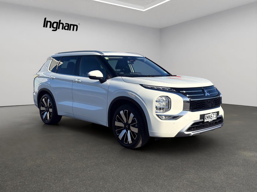 2025 Mitsubishi Outlander |  VRX, 2.5L Petrol, FWD, CVT, 7 Seat, SUV. | 31884 | 1
