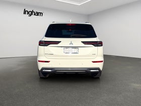 2025 Mitsubishi Outlander |  VRX, 2.5L Petrol, FWD, CVT, 7 Seat, SUV. | 31884 | 6