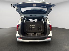 2024 Kia Carnival | EX, 2.2L Diesel-Turbo, Automatic, 8 Seat, MPV. | 32031 | 7